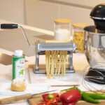 High-Quality Manual Operation Stainless Steel Pasta Making Machine - Image 5