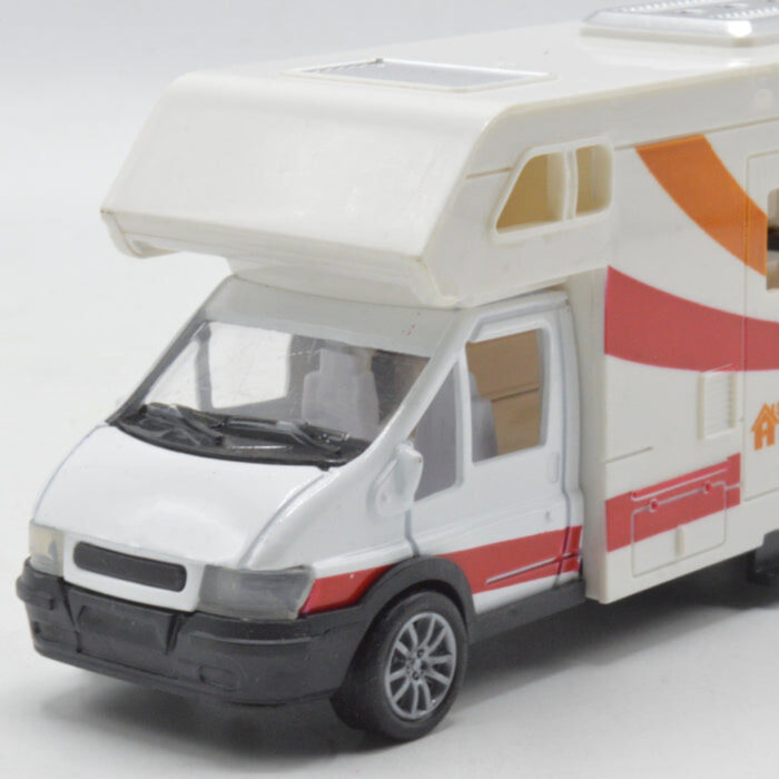 Adventure-Ready Die-Cast Camper Unleashing Imagination And Exploration - Image 8