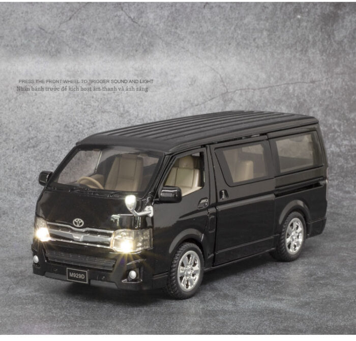 High Simulation 1:32 Toyota Hiace Alloy Die-Cast Model MPV Vehicle With Sound And Light - Image 4