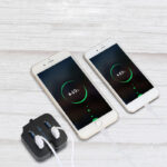 Light Weight USB 3.0 Hi-Speed 4 Ports USB Hub With Mobile Phone Holder - Image 8
