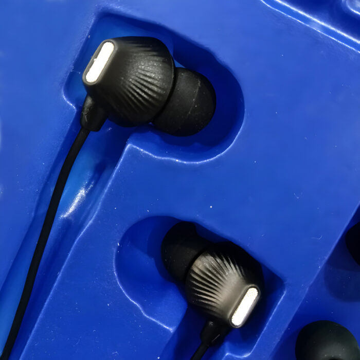 SOVO SH-08 Warm-X 3.5mm Audio Jack Compact, Lightweight & Hi-Fi Sound Quality Handsfree - Image 4