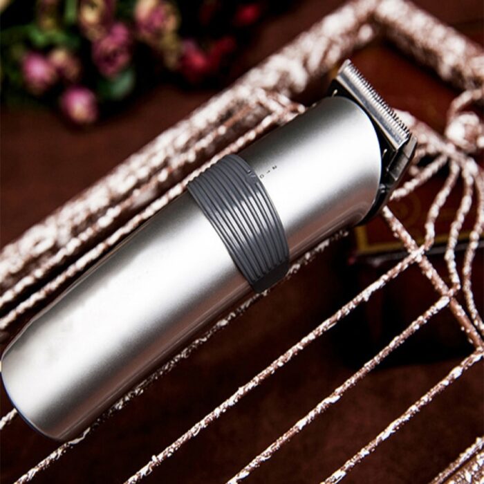 Rechargeable Hair Trimmer Clipper With Charging Stand 8 Hours Charge Time - Image 5