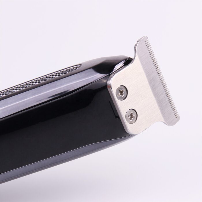 GEEMY GM-6050 Professional Hair Trimmer High Performance T-Blade - Image 6