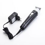 Kemei 10 In 1 Km-1015 Rechargeable Professional Clipper Men Electric Shaver Nose Trimmer - Image 4