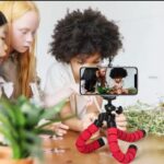 Adjustable Octopus Mobile Tripod Plus Holder Mobile Tripod Stand Flexible Tripod Stand With Mobile Holder (random Color) - Image 2